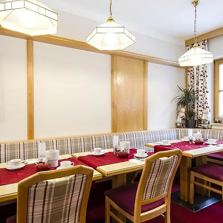Idhof Otel