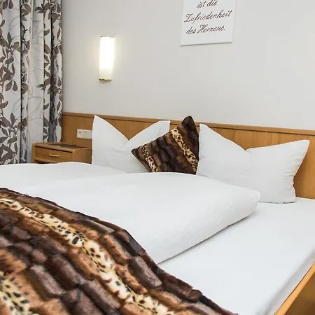 Idhof Otel